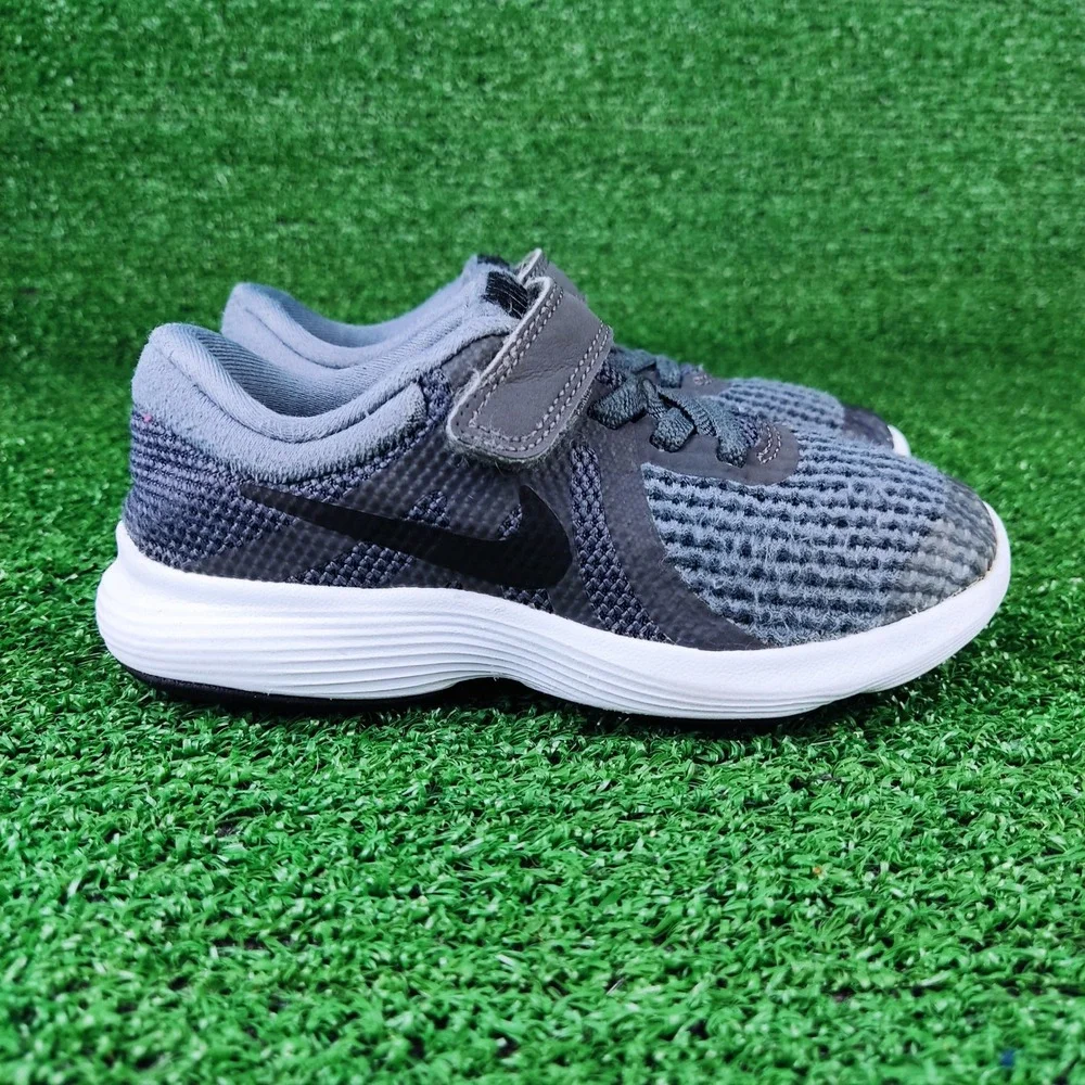 Nike Shoes Kids 11C Grey Revolution 4 943305-005 Hook Loop Mesh Running Sneakers